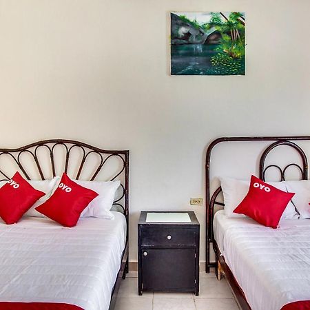 Oyo Hotel Addy Tulum Bagian luar foto