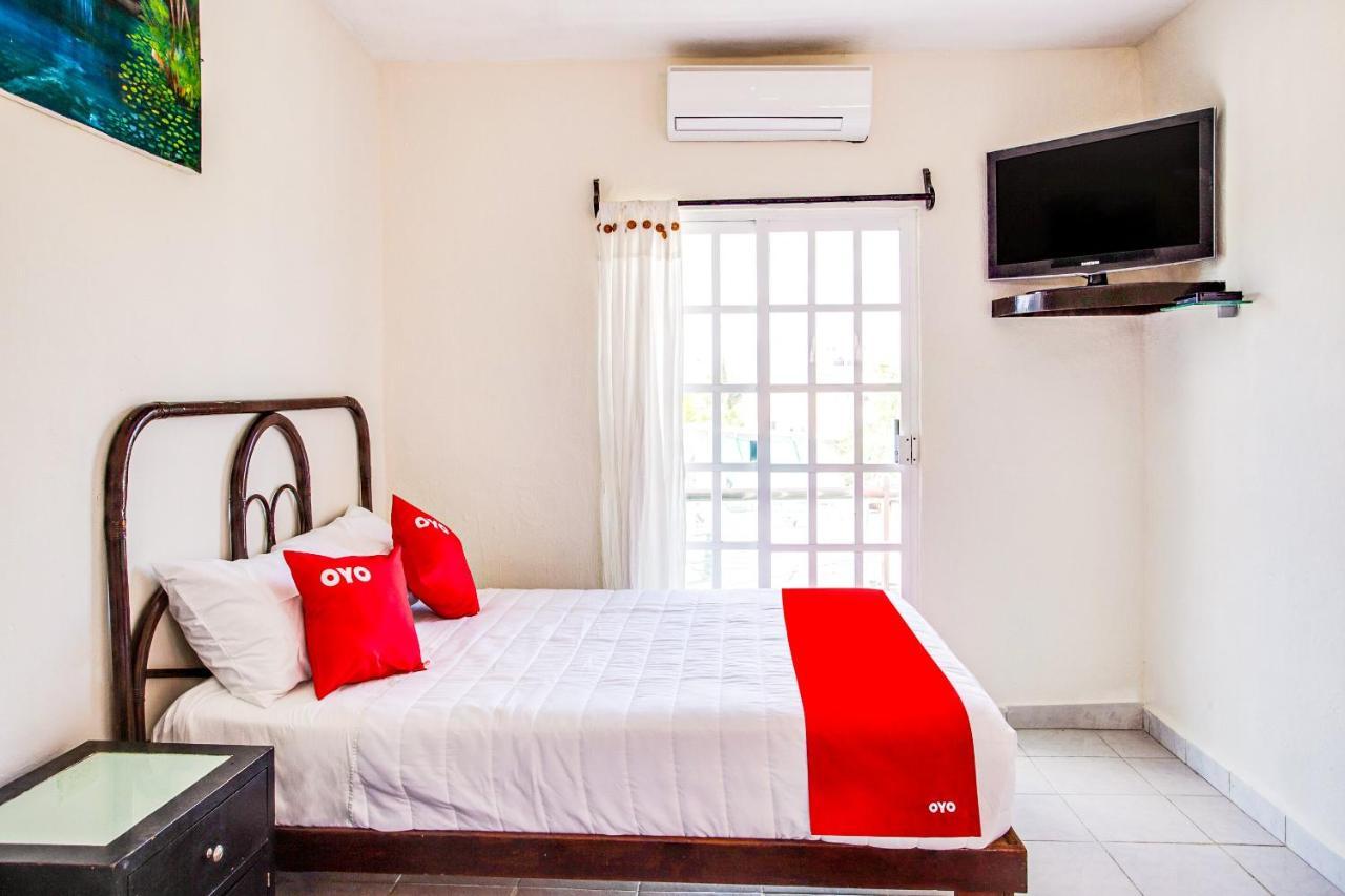 Oyo Hotel Addy Tulum Bagian luar foto