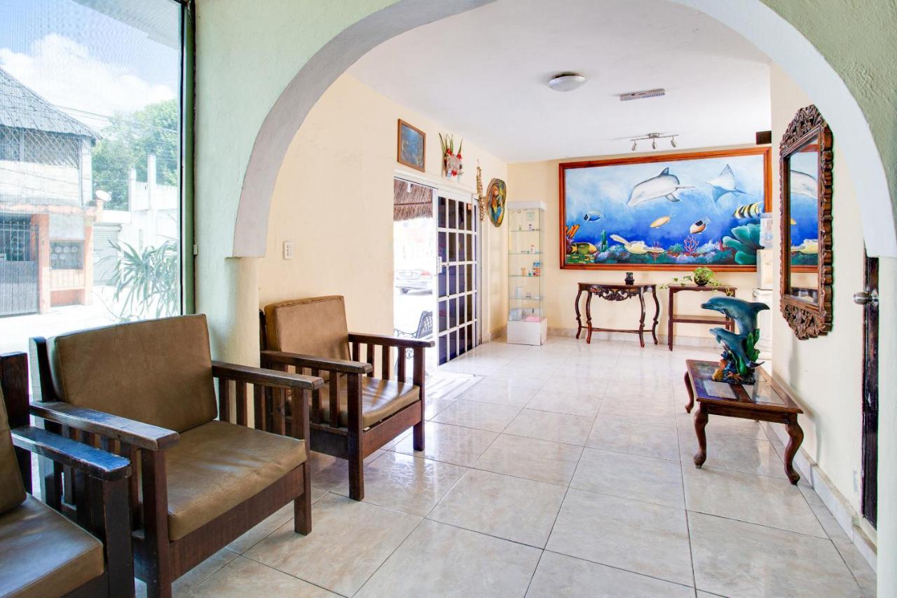 Oyo Hotel Addy Tulum Bagian luar foto