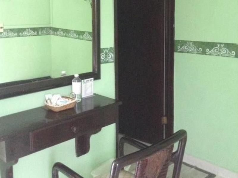 Oyo Hotel Addy Tulum Bagian luar foto