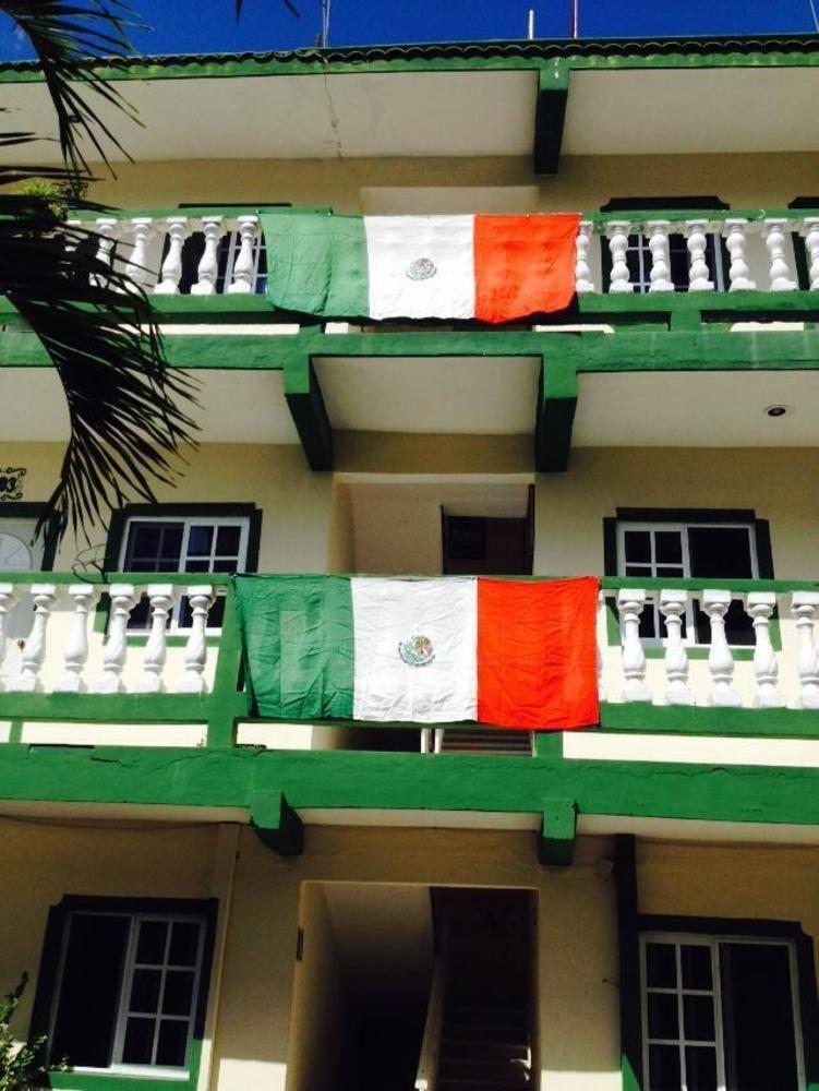 Oyo Hotel Addy Tulum Bagian luar foto