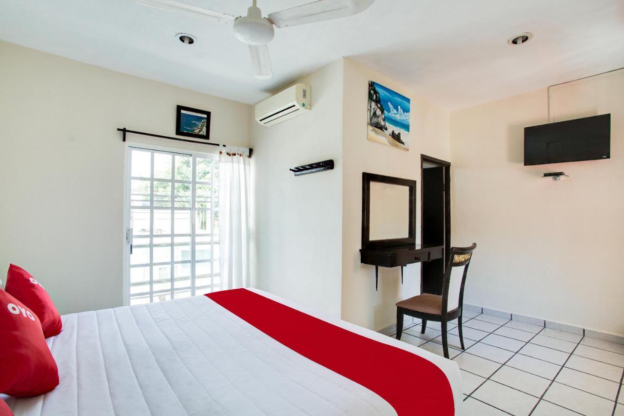 Oyo Hotel Addy Tulum Bagian luar foto