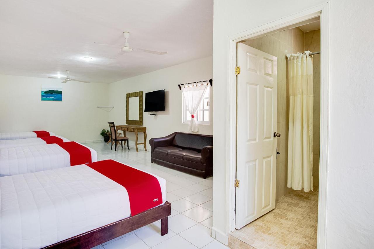 Oyo Hotel Addy Tulum Bagian luar foto